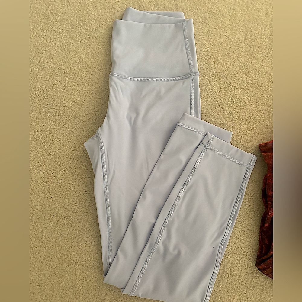 Lululemon align legging size 4 powder/pastel blue